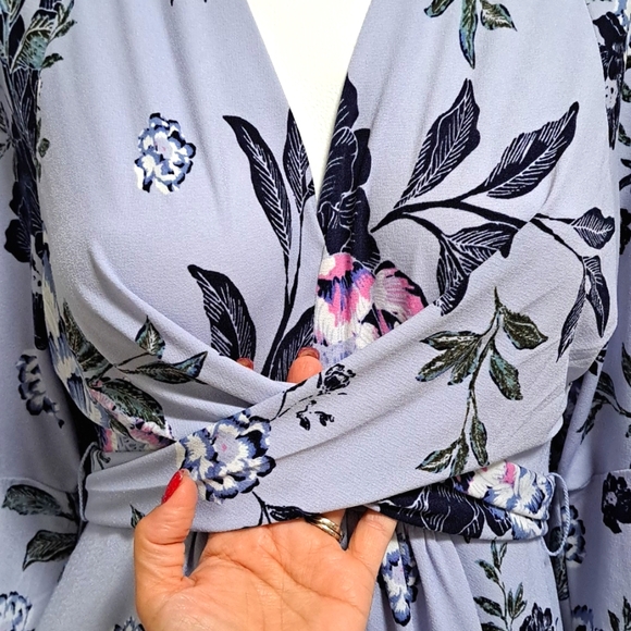 Jessica Simpson Boho Floral Wide Sleeve Tie Back Lined Maxi Dress. Sz Small NWOT - Picture 3 of 11